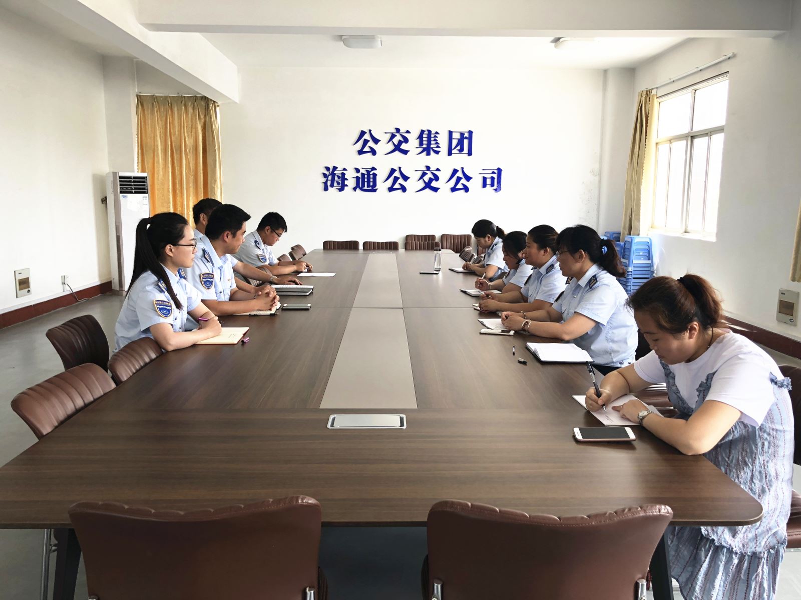 公交集團(tuán)海通公交公司召開(kāi)運(yùn)營(yíng)工作會(huì)議